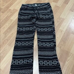 Old Navy Black and White Pajama Pants